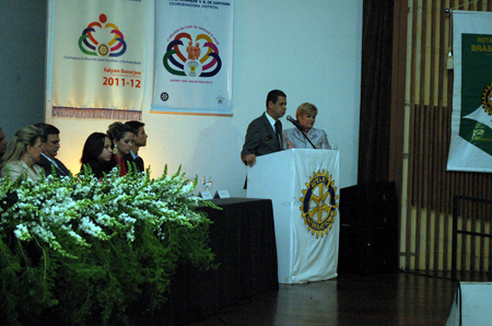 Foto: DSC_5399.jpg
Criada em : 24/08/2020 20:04:03
Peso : 103705 bytes
Dimensão : 450 X 298 pixel
Cores : 
Foto = 77